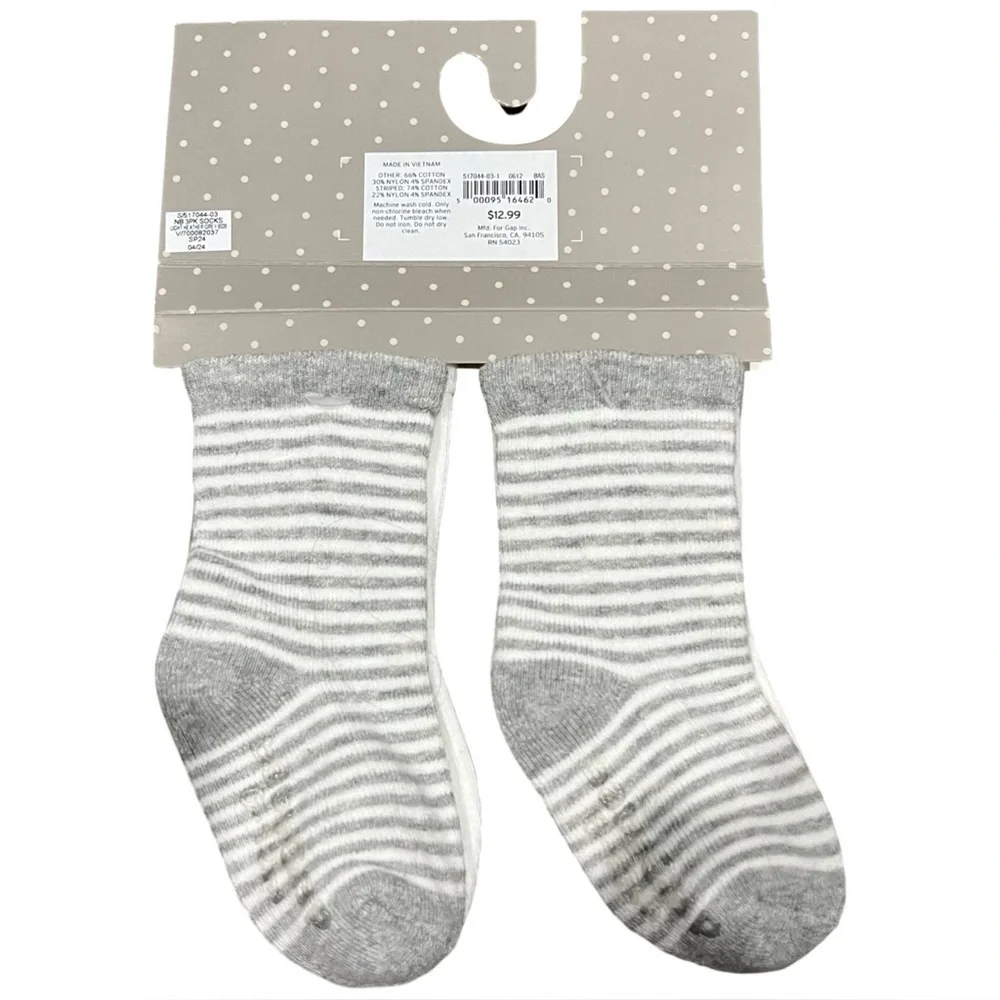 NWT Baby GAP Gray 3pk Socks size 6-12m
